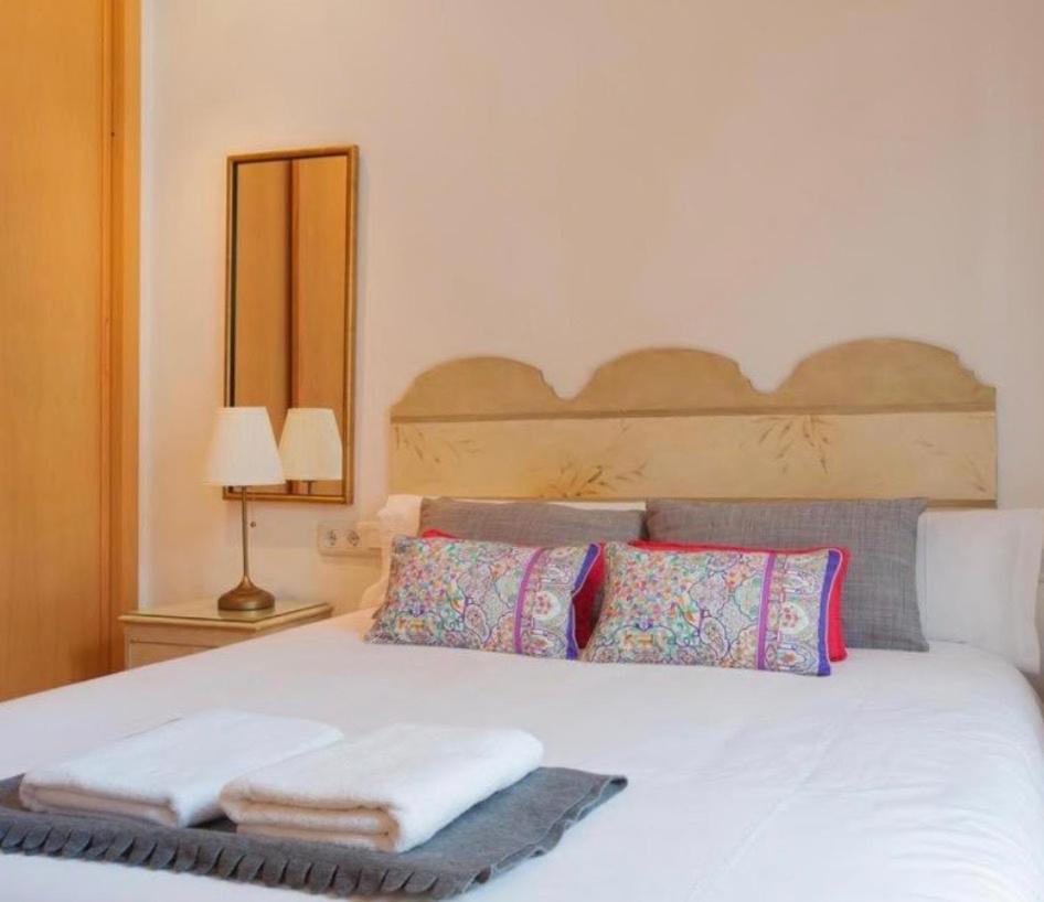 Sweet Bcn Rambla 48 Apartment บาร์เซโลนา ภายนอก รูปภาพ
